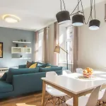 Design Apartment, 2 En-suite - Very 아파트 리가