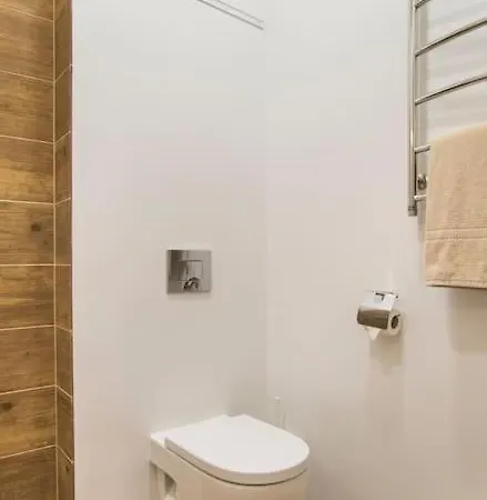 Design Apartment, 2 En-suite - Very * リガ