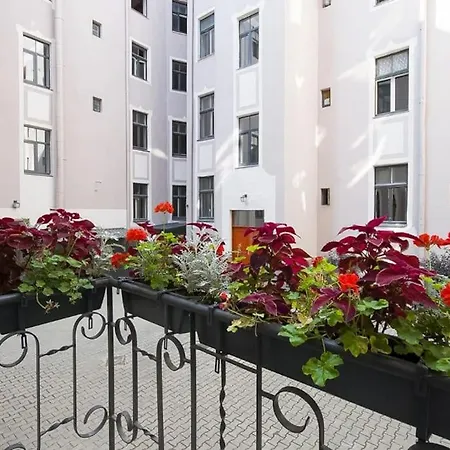 Design Apartment, 2 En-suite - Very Apartment Riga