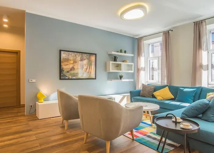 Design Apartment, 2 En-suite - Very * Riga